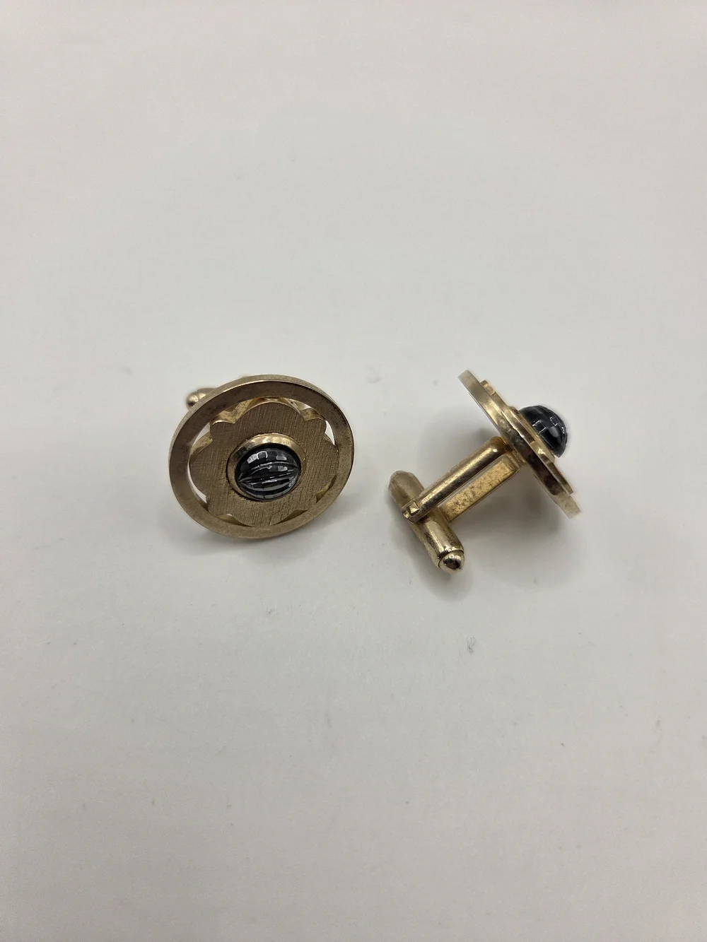1594. Vintage Gold Tone and Black Round Cufflinks with Striped Black Center